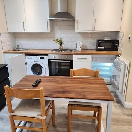 Beautiful Private En-Suite Room With Its Own Entry Bexleyheath Exterior photo